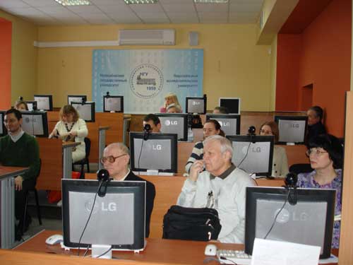 Pаседание кафедры вид справа. Pаседание кафедры вид справа.